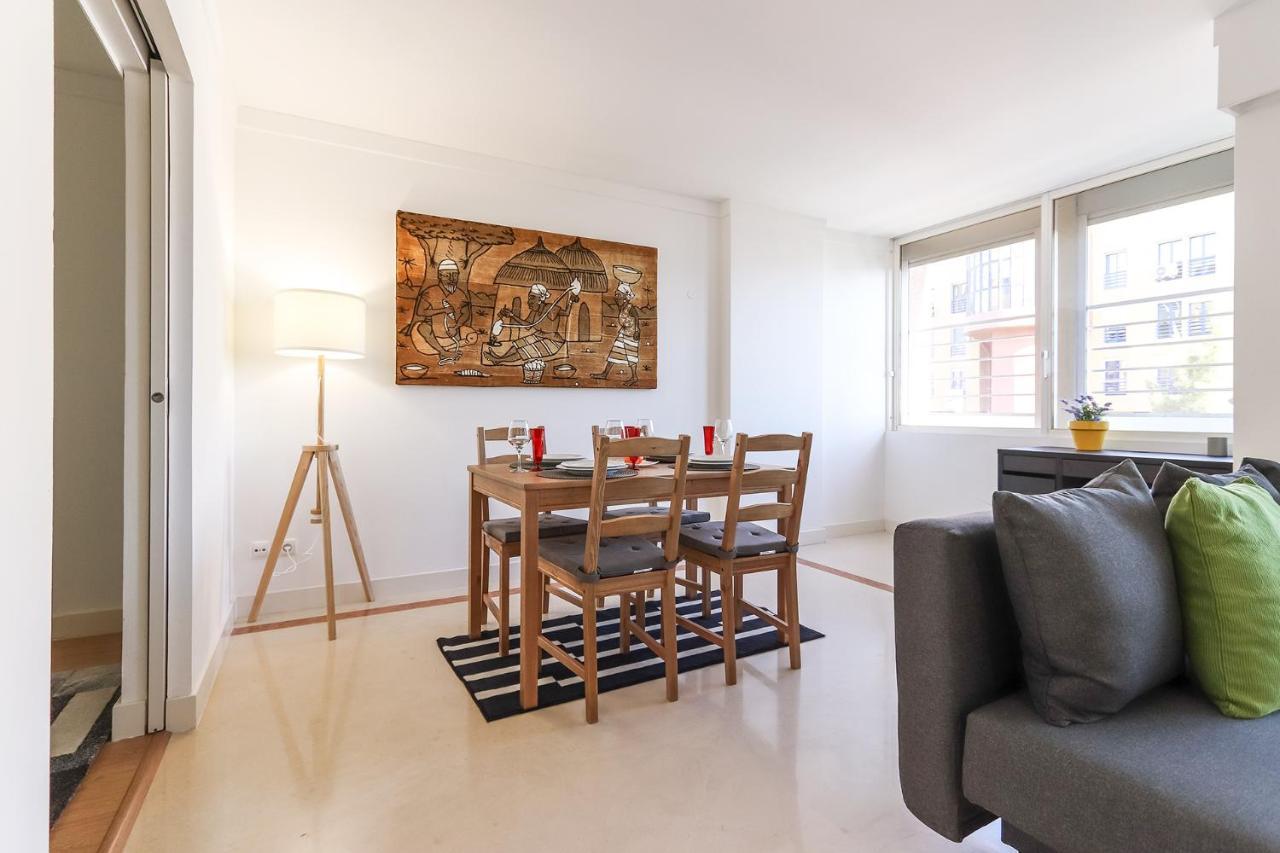 Lisbon Flower 360º - Your Lovely Flat With Pool And Parking Eksteriør billede